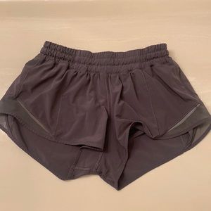 Lululemon hotty hot short